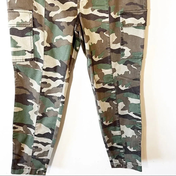 J Crew Camo Cargo Skinny 31P Camouflage Pants Fall Trends Toothpick - Picture 7 of 10